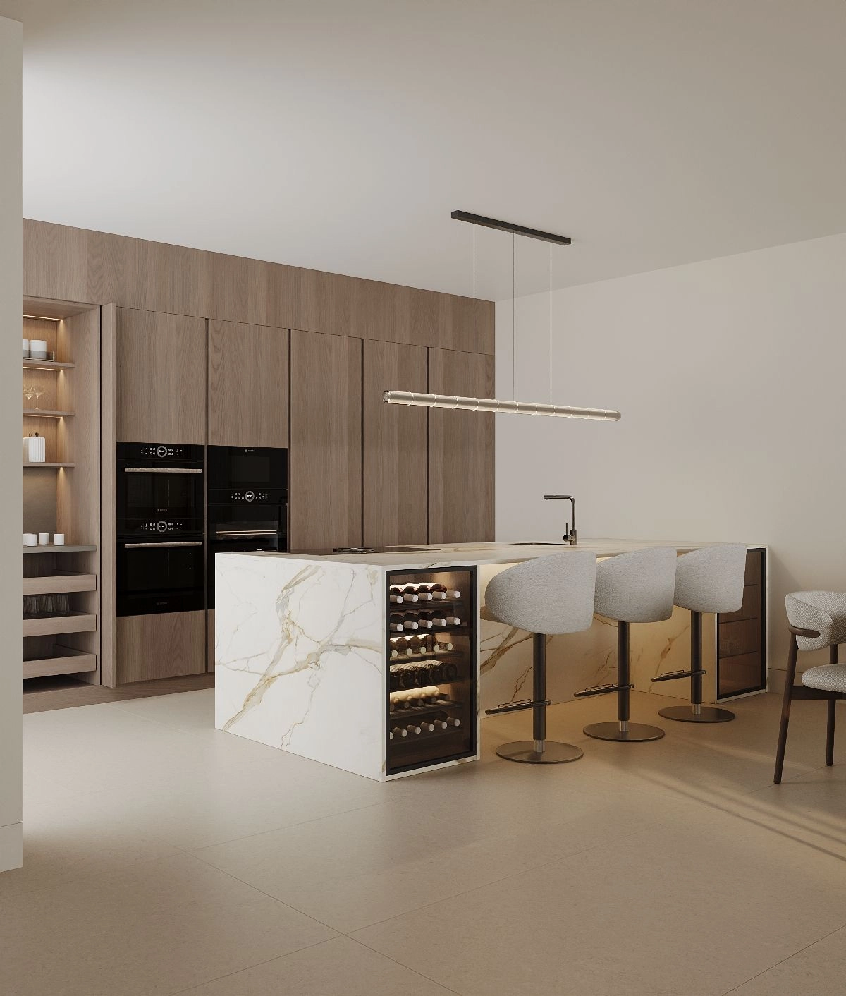 La cocina gourmet está equipada con electrodomésticos de alta gama y una hermosa isla de mármol con enfriador de vino.