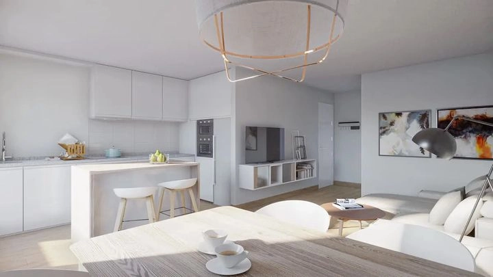 Las luminosas zonas de salón y comedor de planta abierta crean una maravillosa sensación de amplitud y luz.