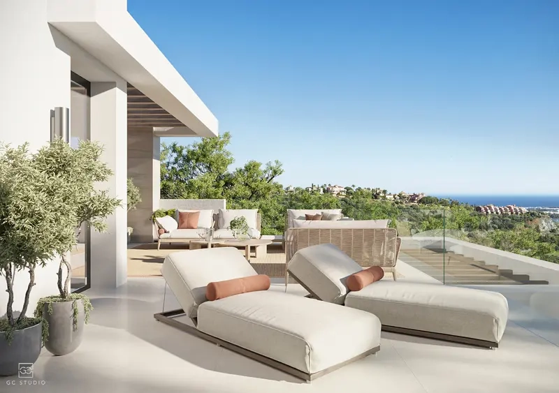Una amplia terraza privada, diseñada para una vida fluida entre el interior y el exterior y para disfrutar del sol.