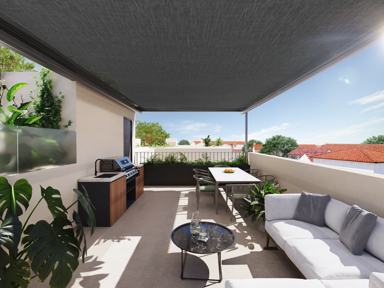 El amplio solárium es perfecto para cenas al aire libre y para recibir invitados.